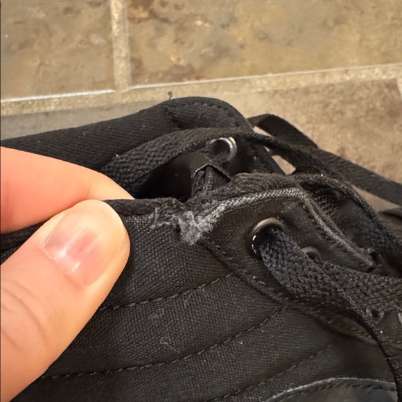 Vans Women’s High-Top Black Canvas Sneakers Shoes Black Size 8.5 - Picture 9 of 9